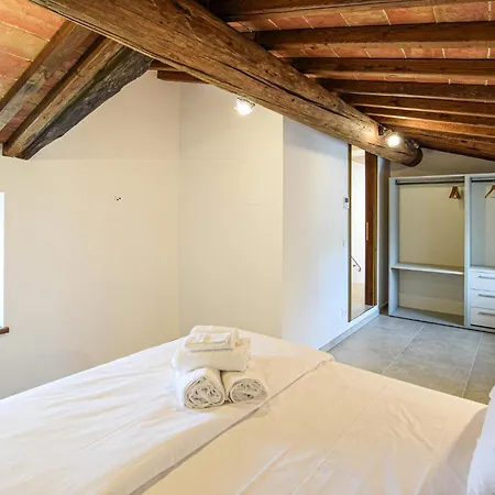 アパート 2 Bedroom Stunning In