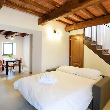 2 Bedroom Stunning In Apartment *